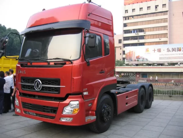 Тягач DongFeng GX 6 x 4